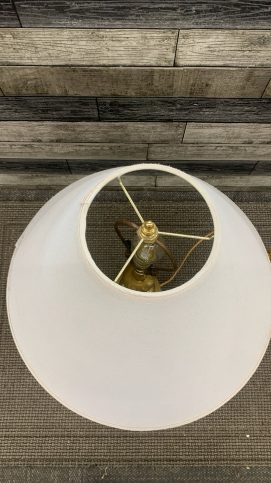 GOLD LAMP W/CONE SHADE.