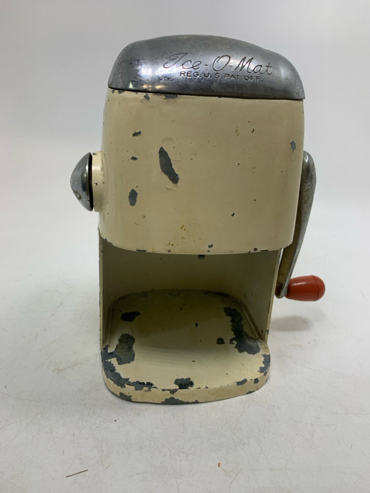 VTG ICE-O-MAT VOGUE MODEL MANUAL ICE CRUSHER.