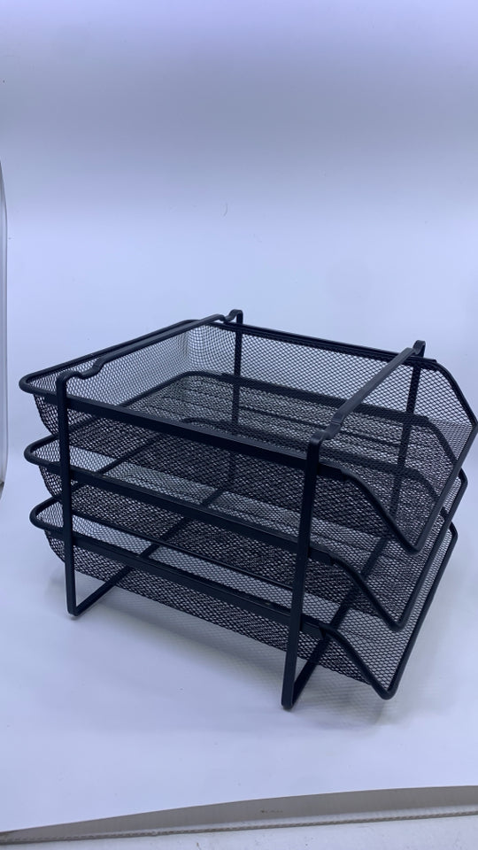 3 DRAWER BLACK WIRE DESK ORGANIZER.
