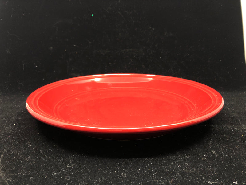 4 HEAVY RED DINNER PLATES.