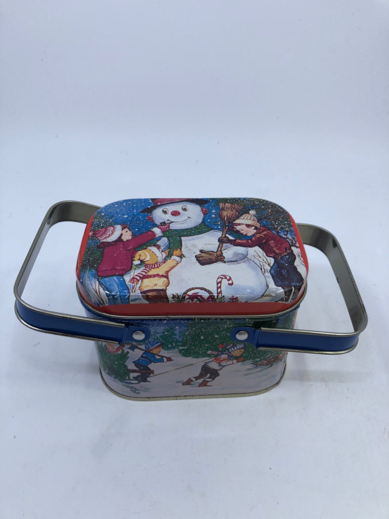 SMALL SNOWMAN TIN W DOUBLE HANDLES.