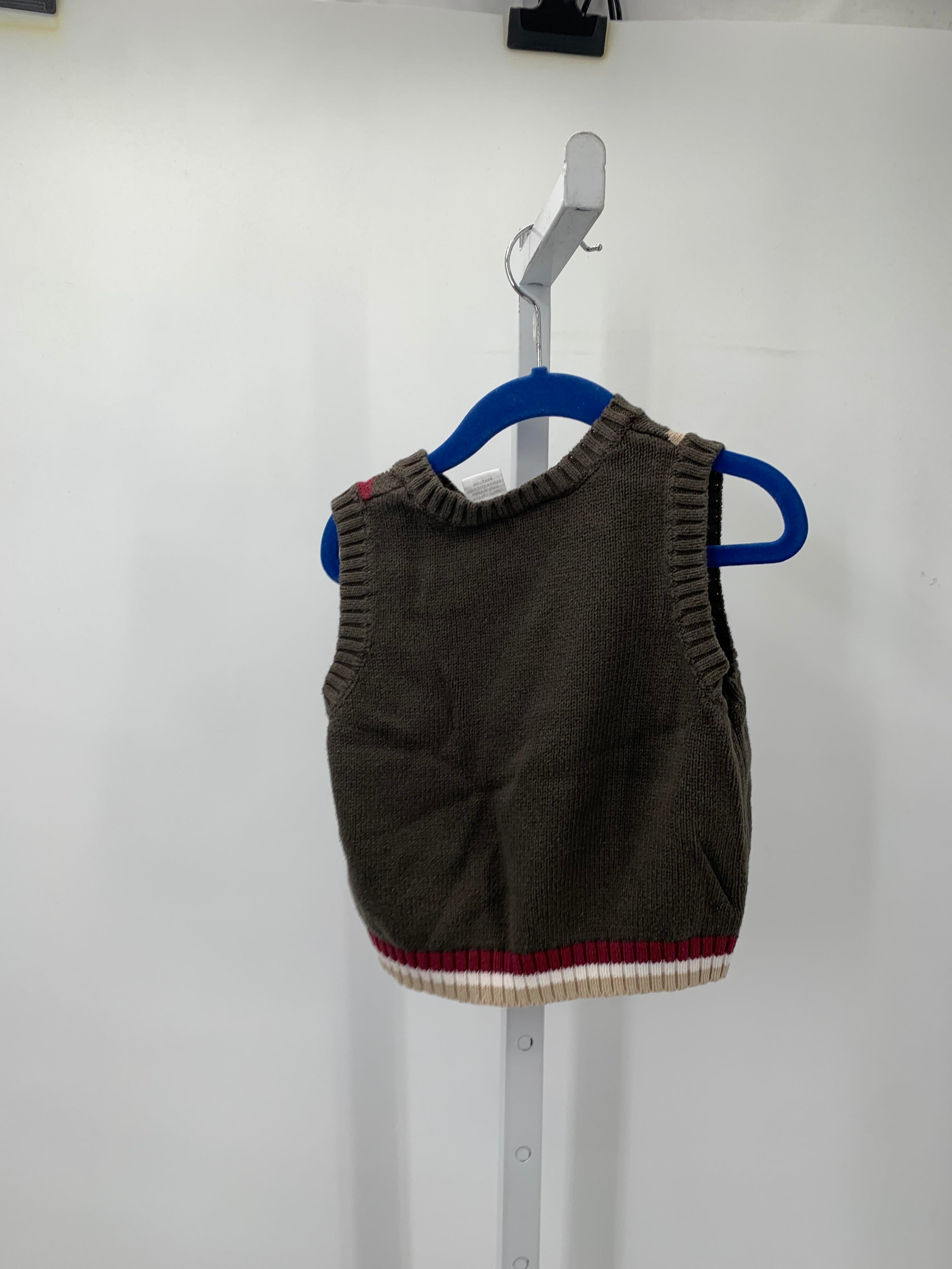 DIAMOND SWEATER VEST