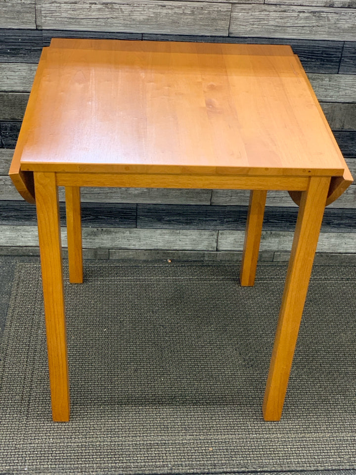 LT WOOD DROP SIDE TABLE.