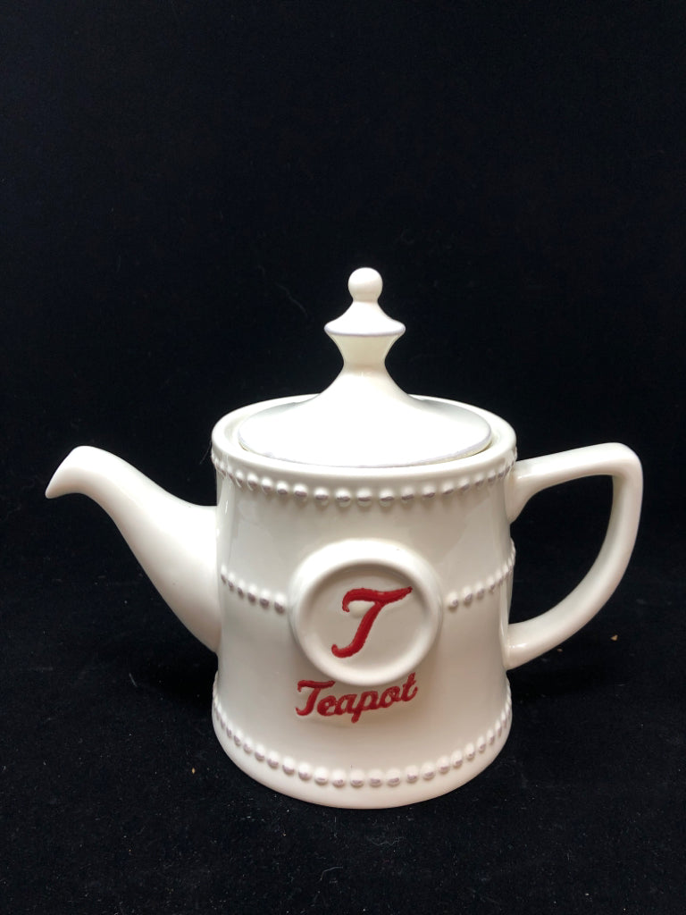TEAPOT W/RED DETAILS.
