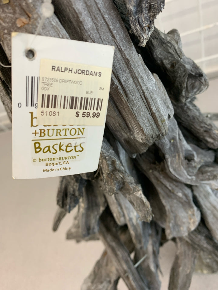 DRIFTWOOD CHRISTMAS TREE.