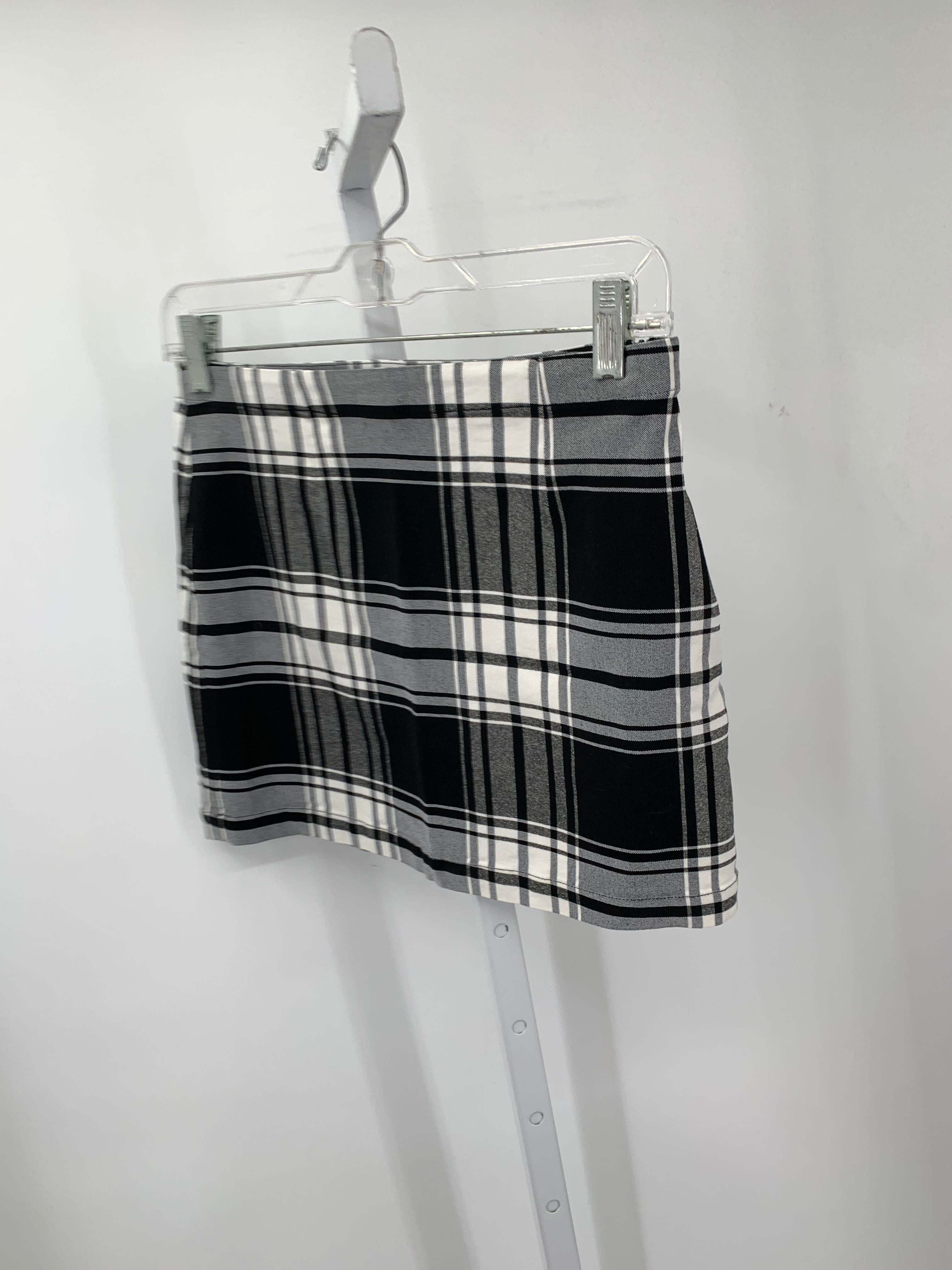 Urban Outfitters Size Medium Juniors Skirt