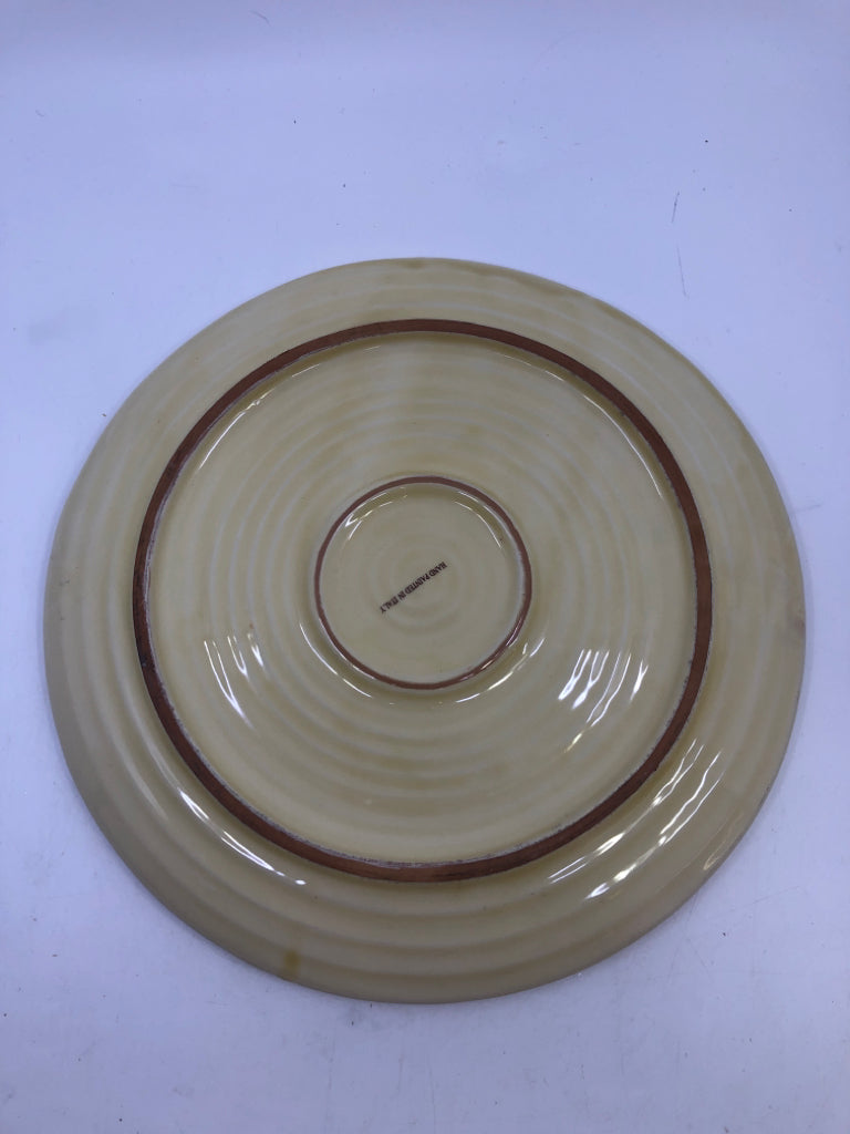 YELLOW ROUND SERVER W LEAVES.