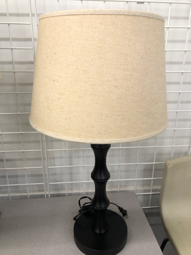 BLACK LAMP W/CANVAS SHADE.
