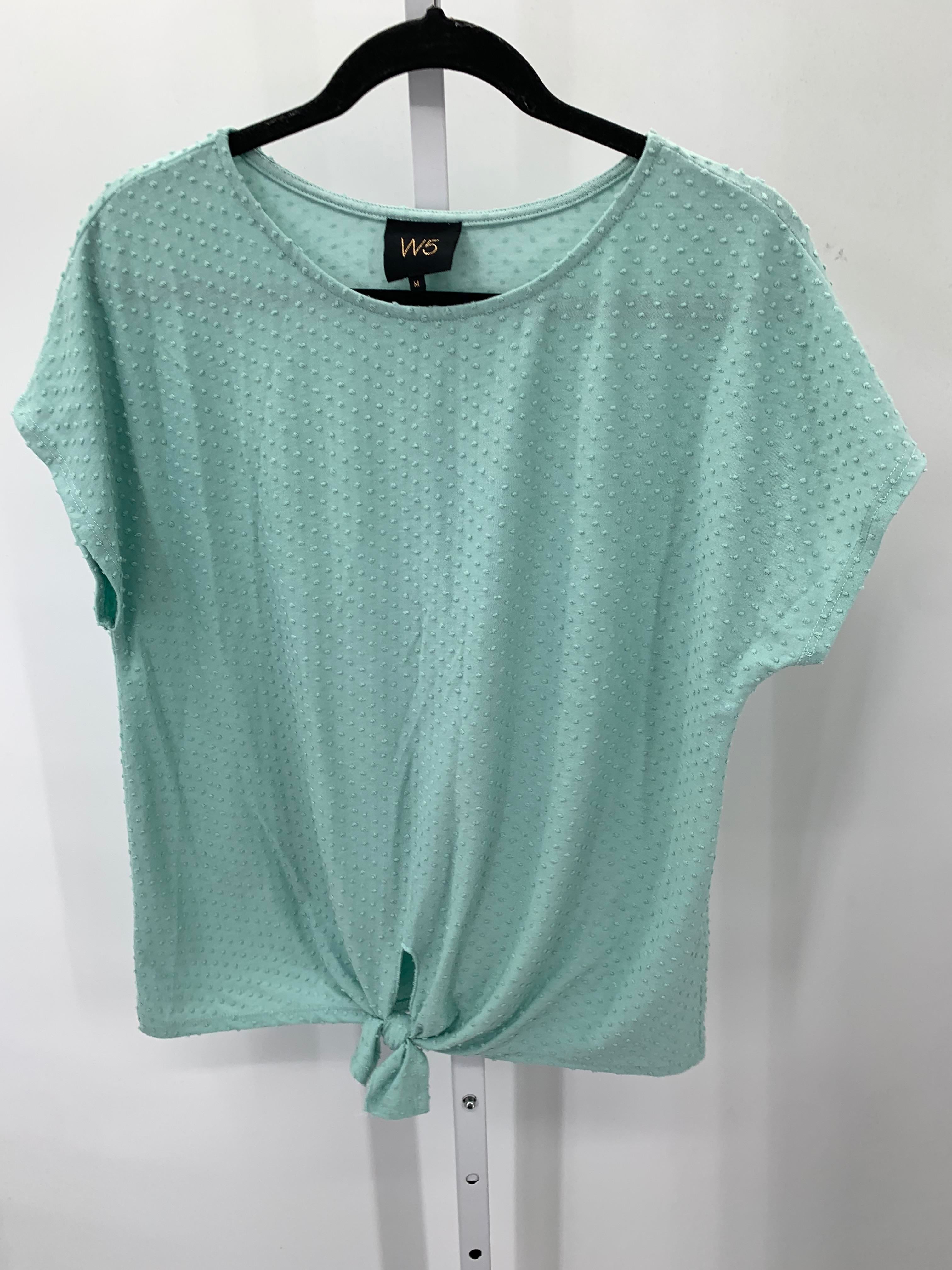 W5 Size Medium Misses Short Sleeve Shirt