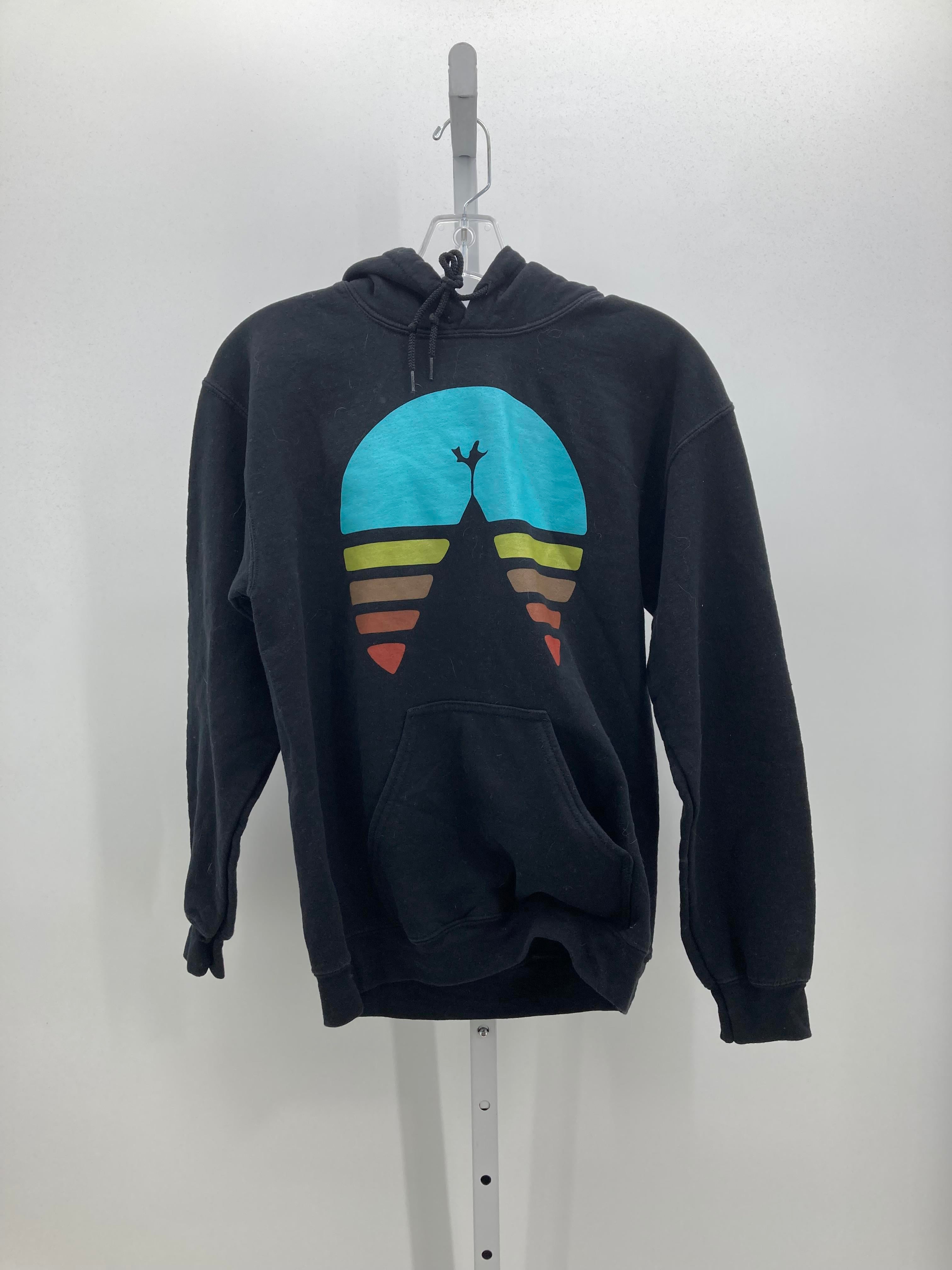 GRAPHIC HOODED KNIT.