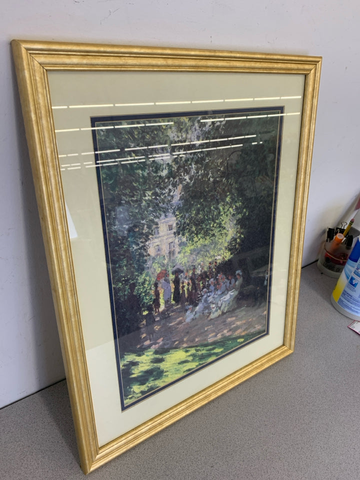 PEOPLE IN PARK PRINT IN GOLD FRAME WALL ART.