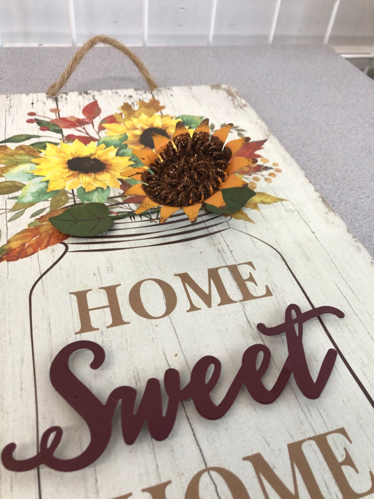 HOME SWEET HOME WALL-HANGING.