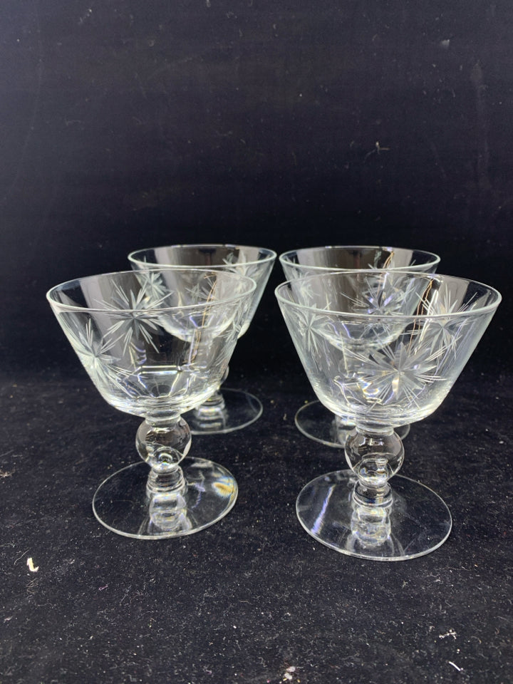 4 CRYSTAL ETCHED STAR PATTERN LIQUEUR GLASSES.