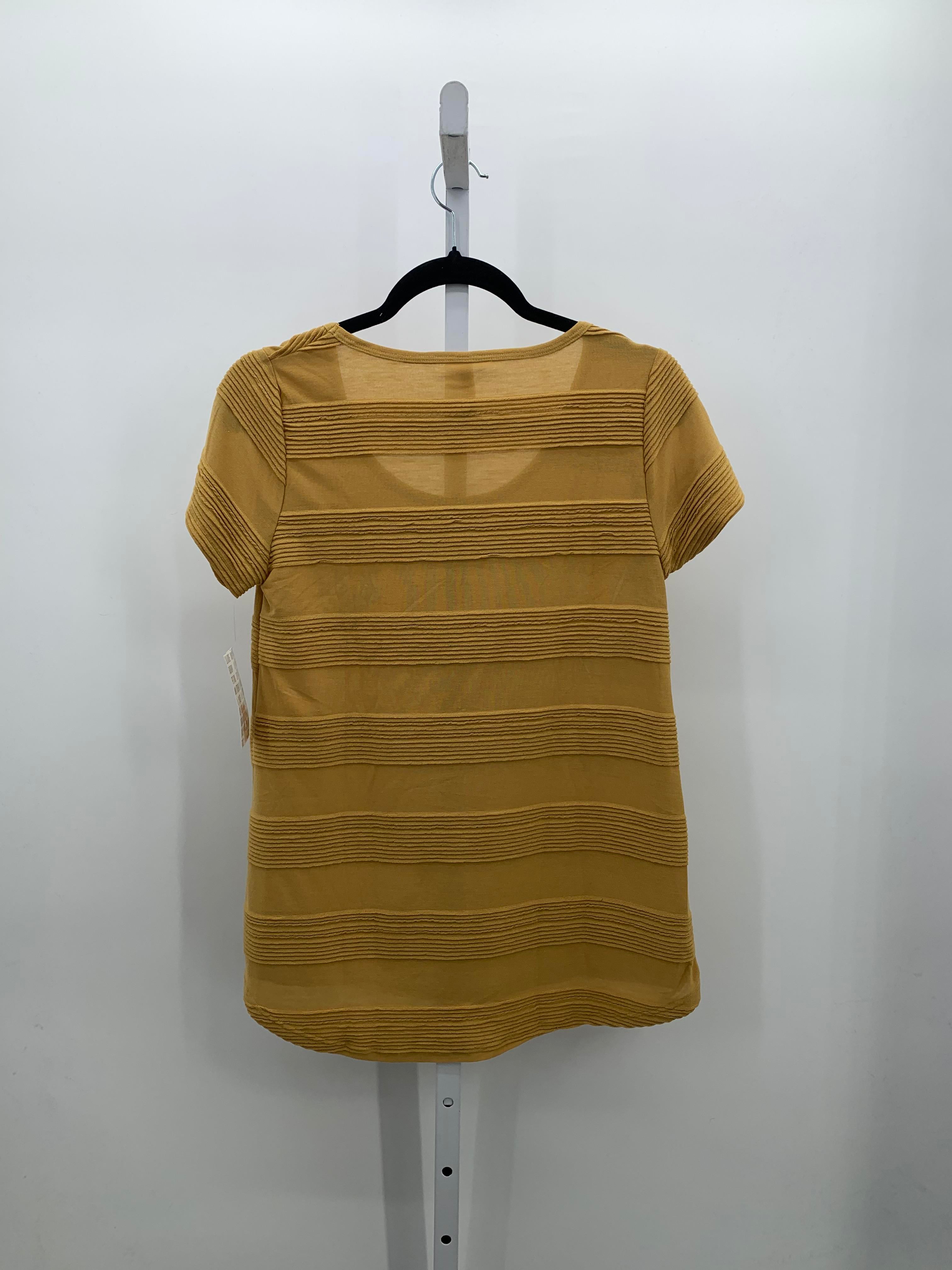 Lularoe Size X Small Misses Short Sleeve Shirt