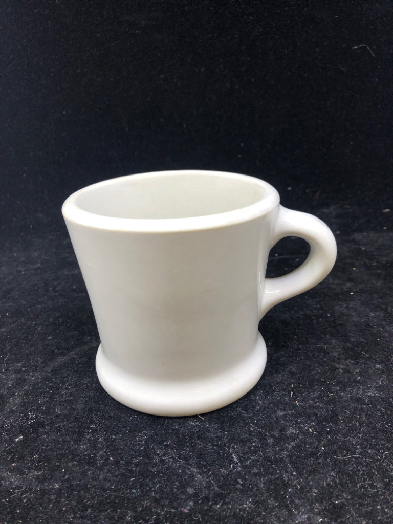 VTG WHITE HALL MUG.