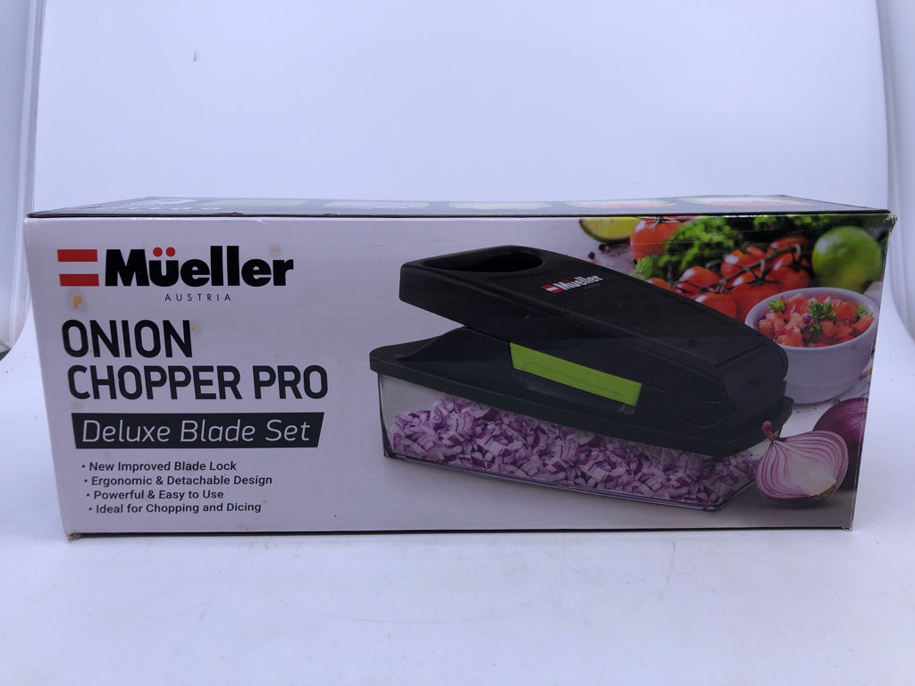NIB ONION CHOPPER.