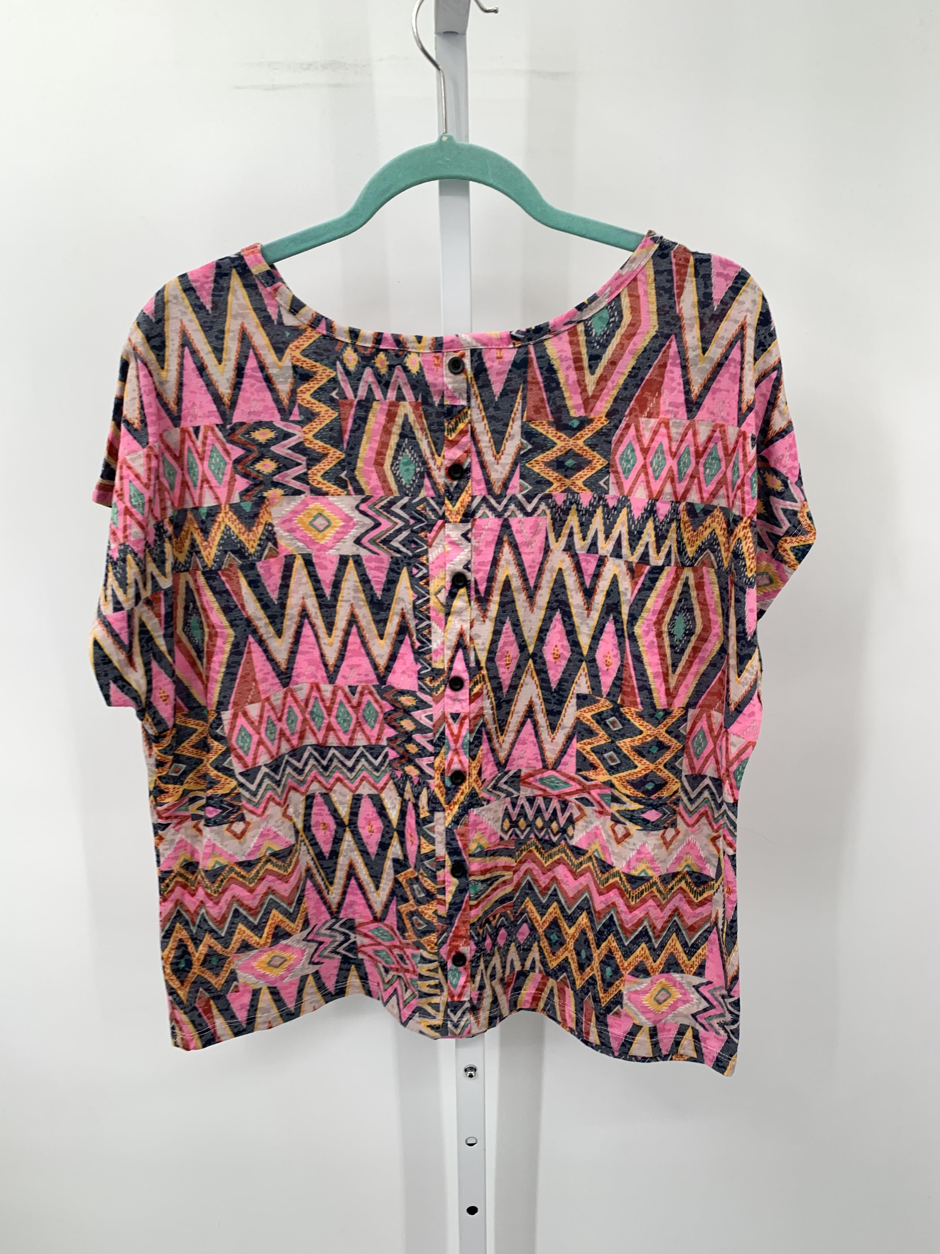 Art & Soul Size Large Juniors Short Sleeve Shirt