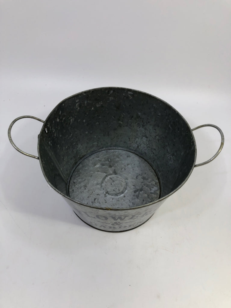 GALVANIZED METAL FLOWERS AND GARDEN BUCKET.