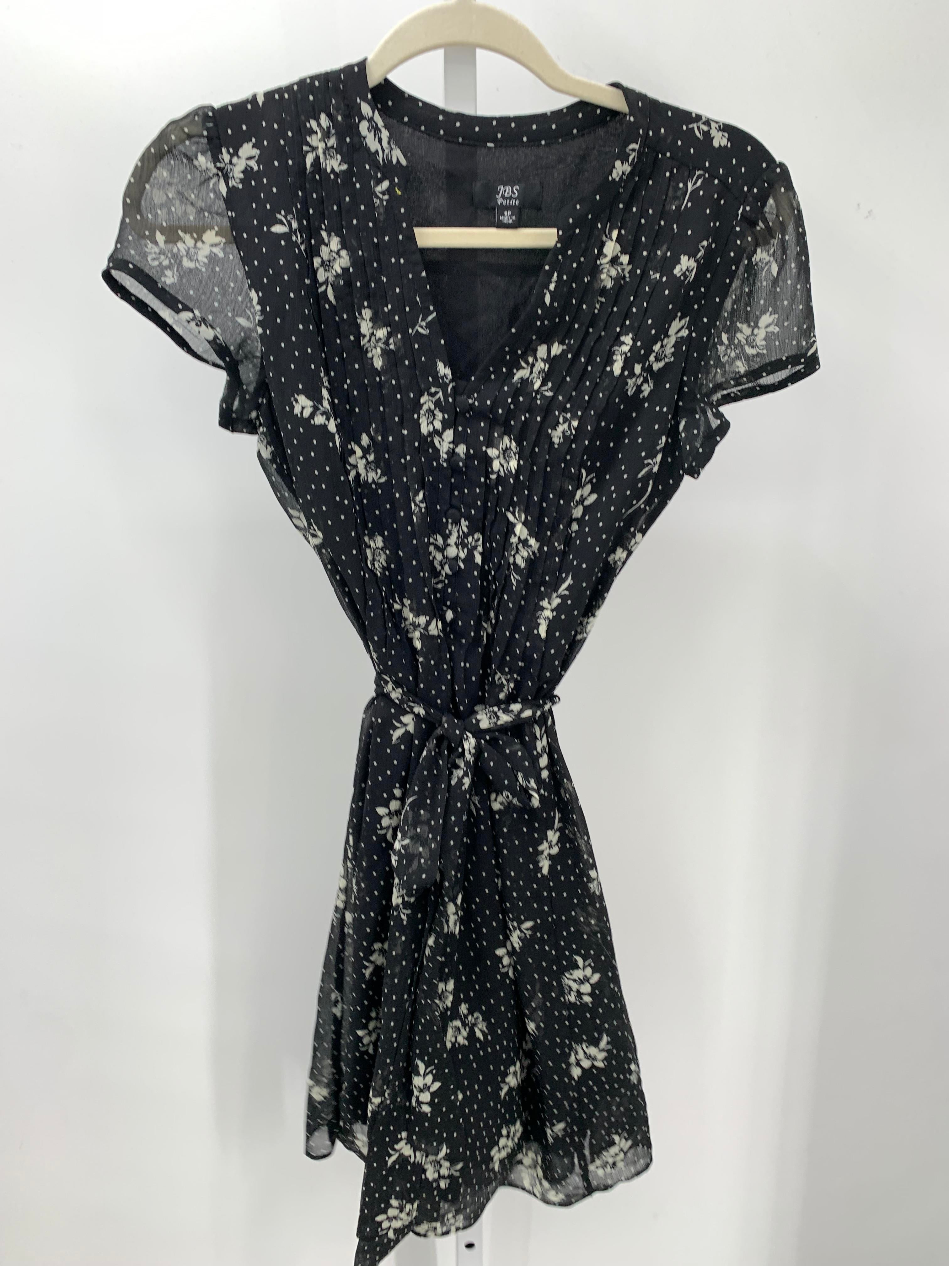 Size 6 Petite Petite Short Sleeve Dress