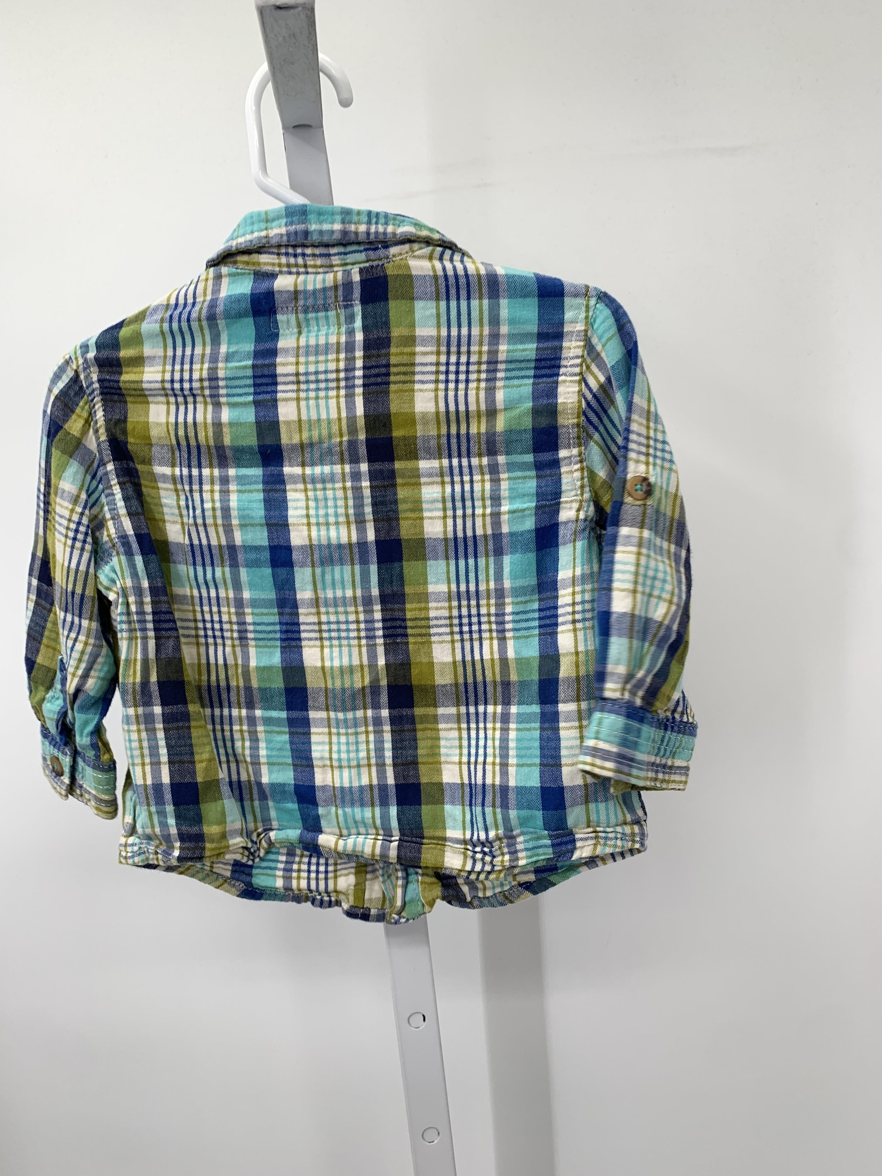 PLAID BTN DOWN