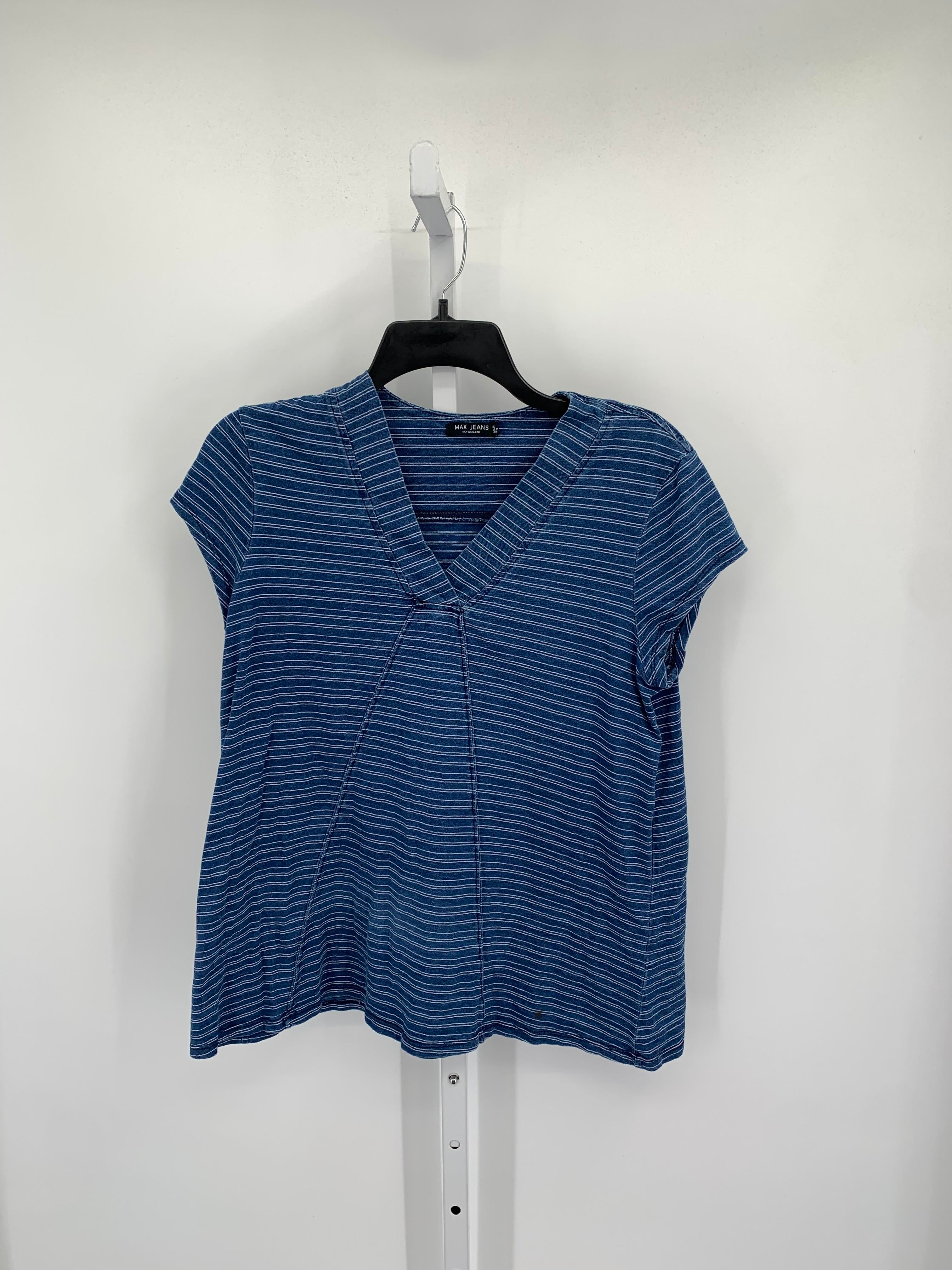 Max Jeans Size Medium Misses Short Sleeve Shirt