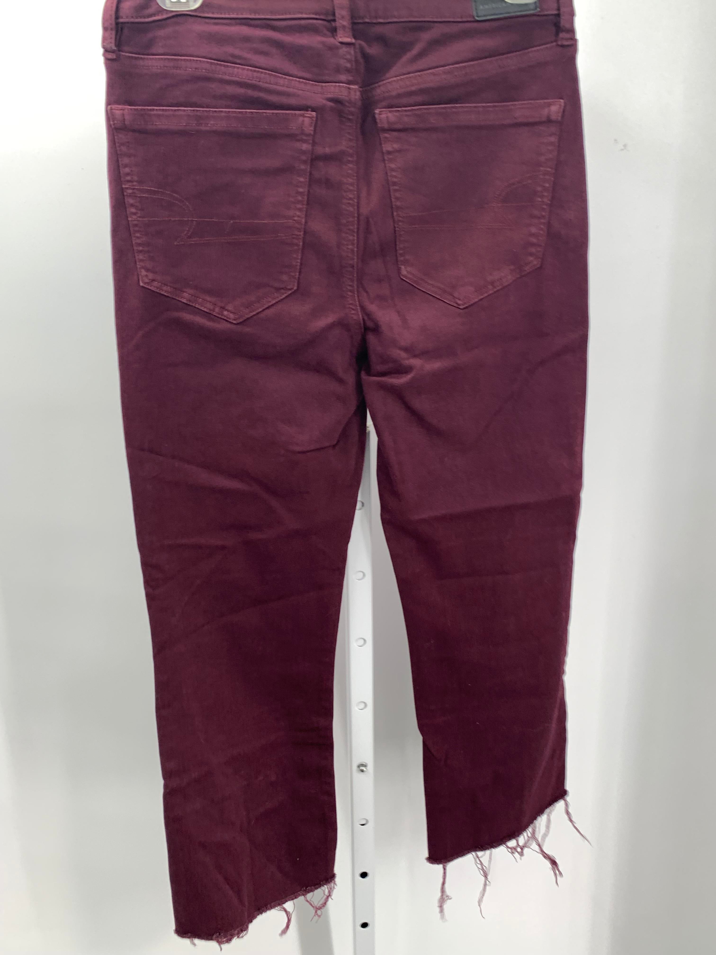American Eagle Size 6 Juniors Cropped