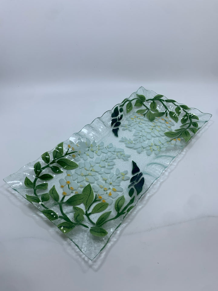 FUSED GLASS WHITE FLORAL RECTANGLE PLATE.