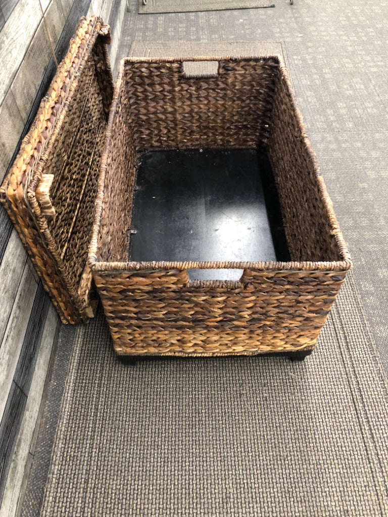 BROWN WICKER CHEST.