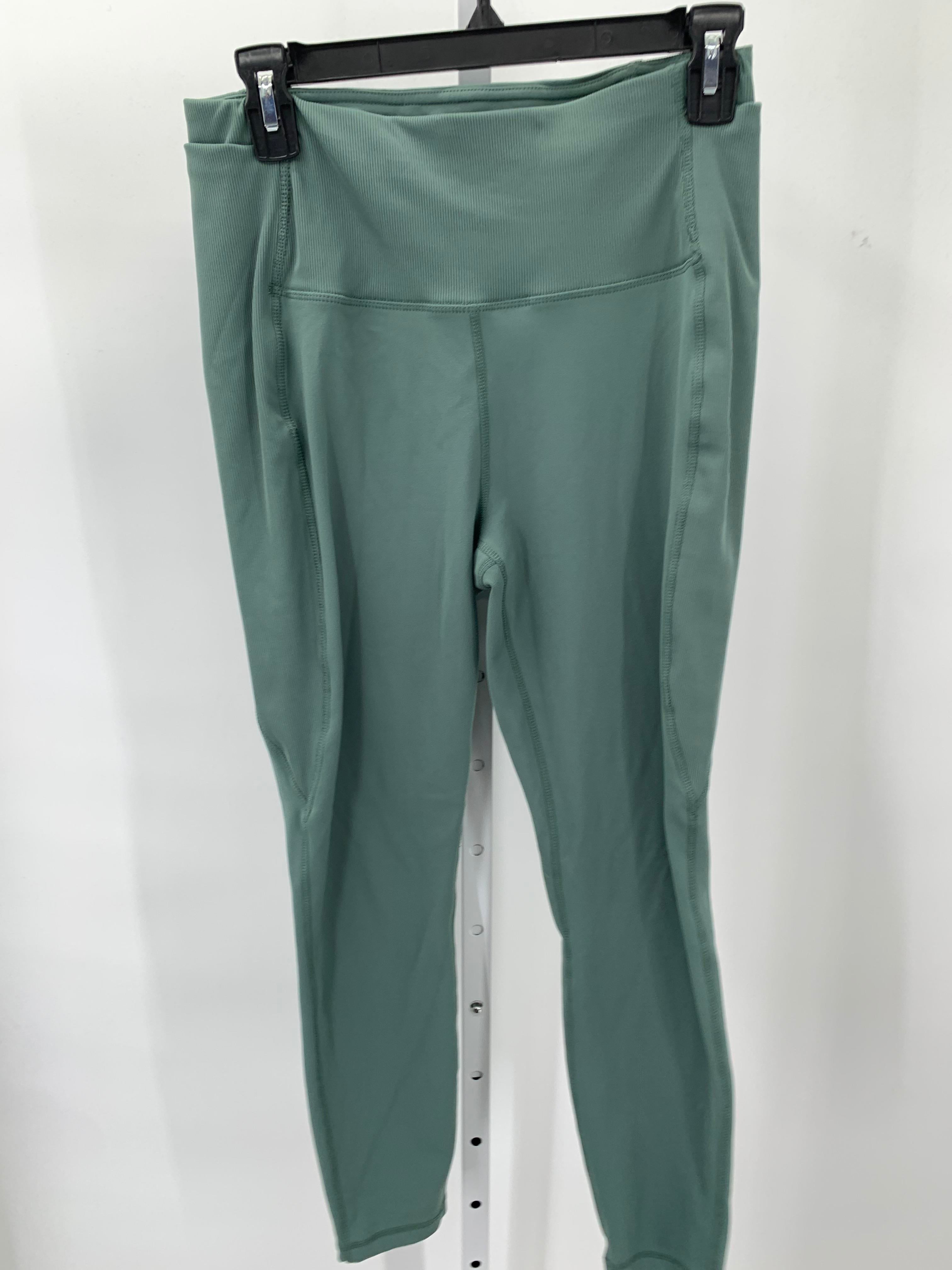 Reebok Size Medium Misses Leggings