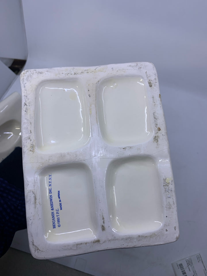 CERAMIC PILLSBURY ALL PURPOSE FLOWER BAG.