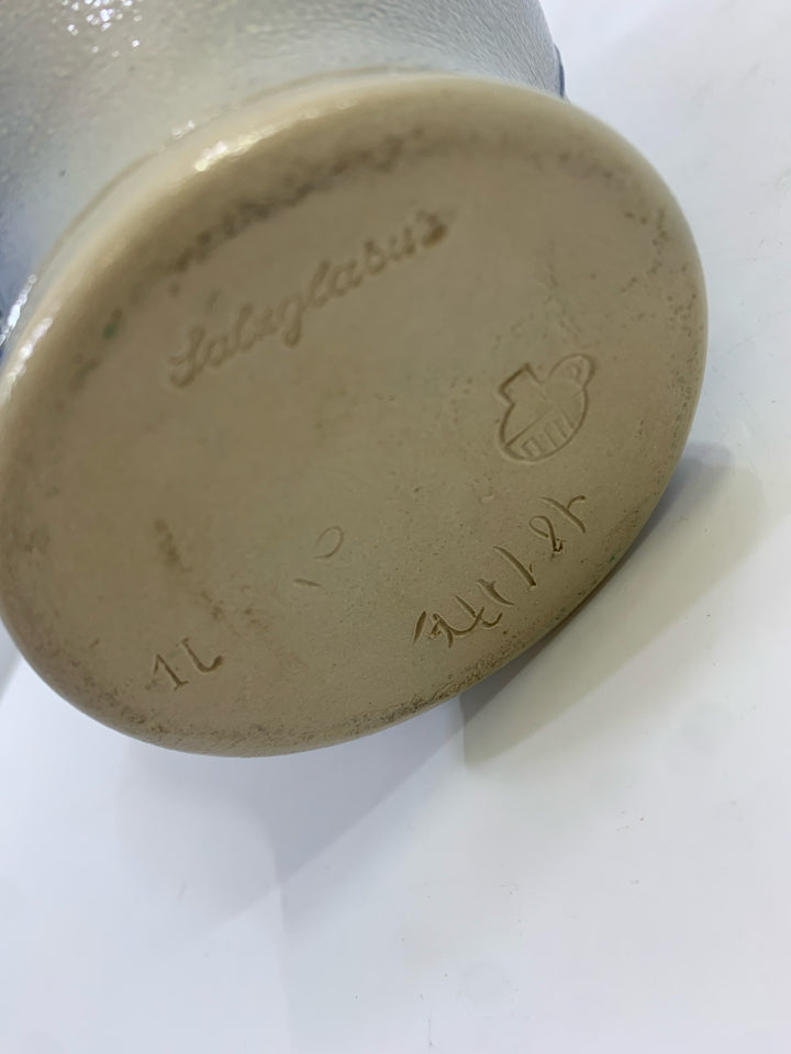 VTG GERMAN SALT-GLAZED STONEWARE JUG.