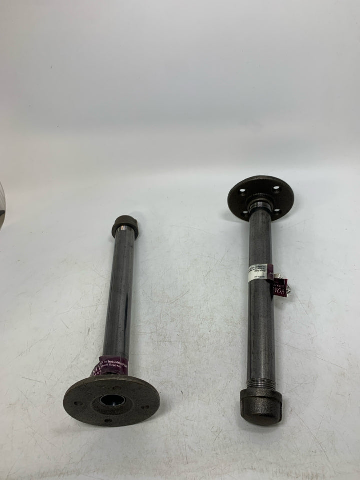 2 PC INDUSTRIAL PIPE SHELF BRACKETS.