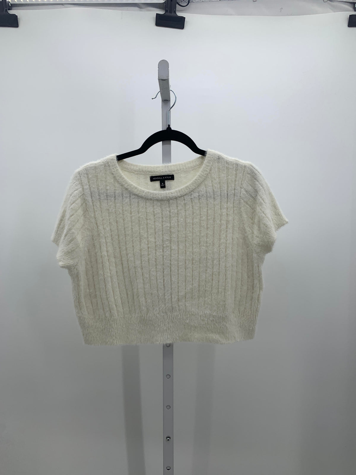 Kendall & Kylie Size Small Juniors Short Sleeve Sweater