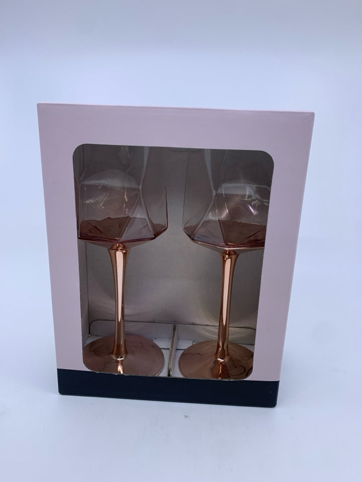 2 NIB RACHEL ZOE PRISM /ROSE GOLD STEM WINE GLASSES.