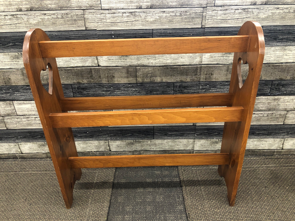 HEART-CUT OUT WOODEN QUILT RACK.