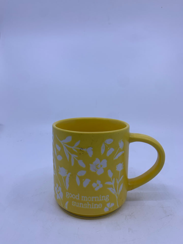 YELLOW MUG W/ MATTE FLOWERS GOODMORNING SUNSHINE.