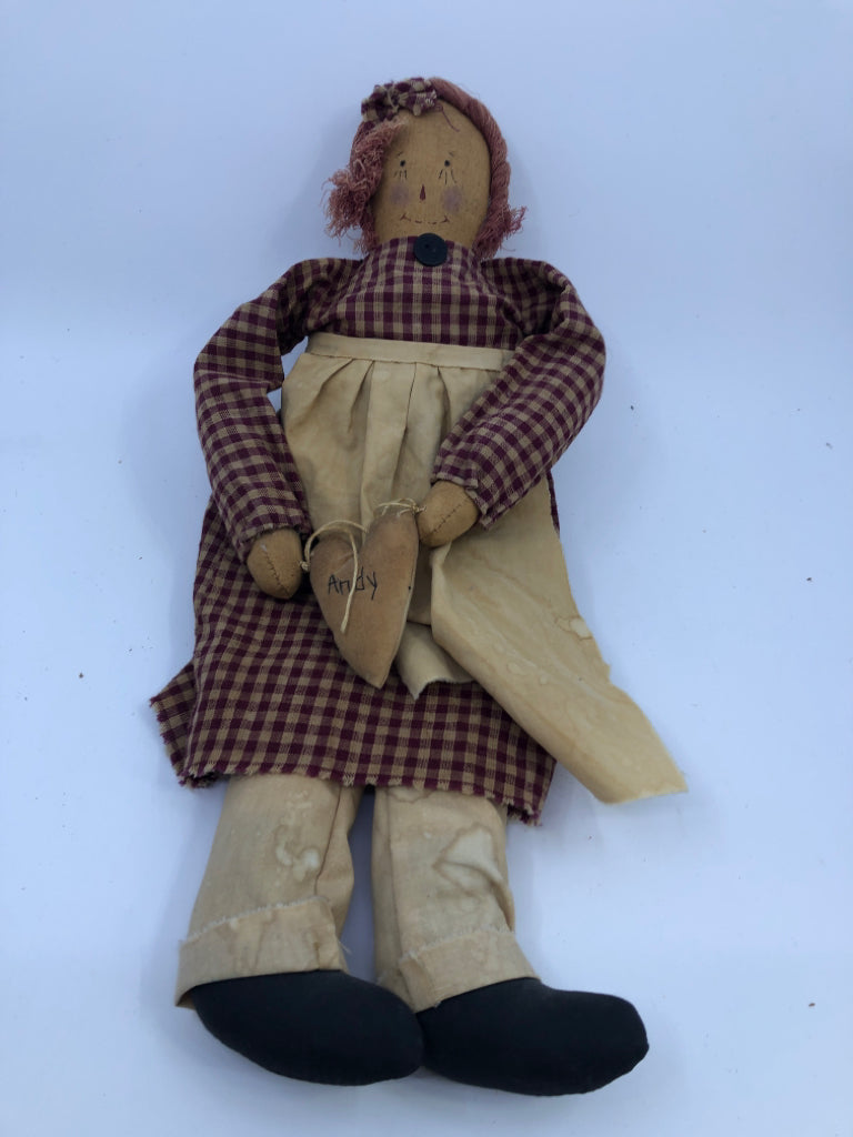 RAGGEDY ANN PRIMITIVE DOLL.