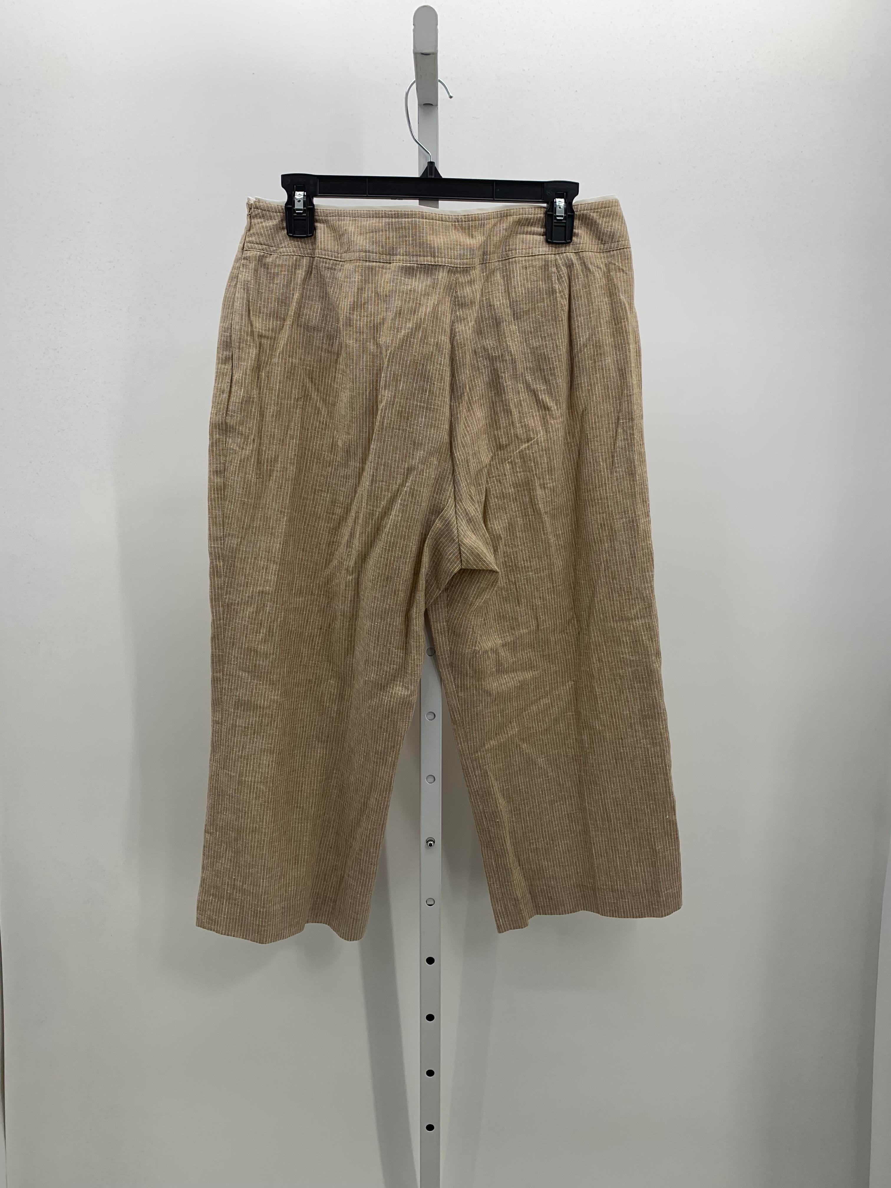 Larry Levine Size 12 Misses Capri Pants