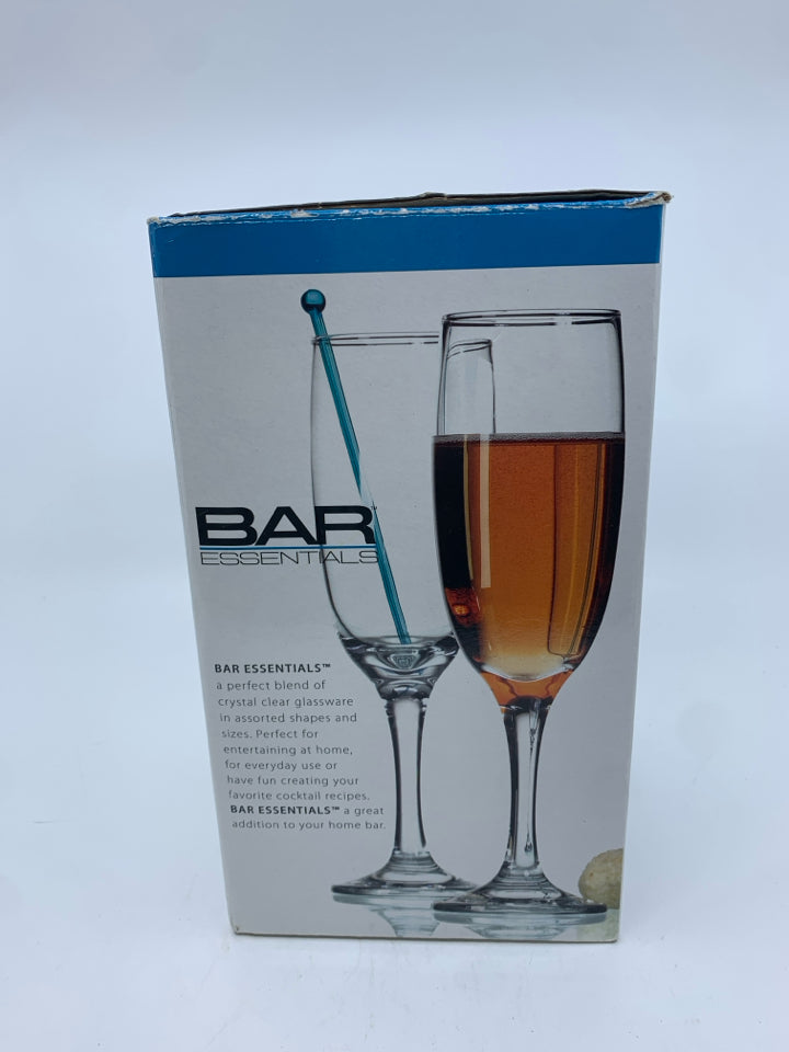 NIB 4 BAR CHAMPAGNE FLUTES.