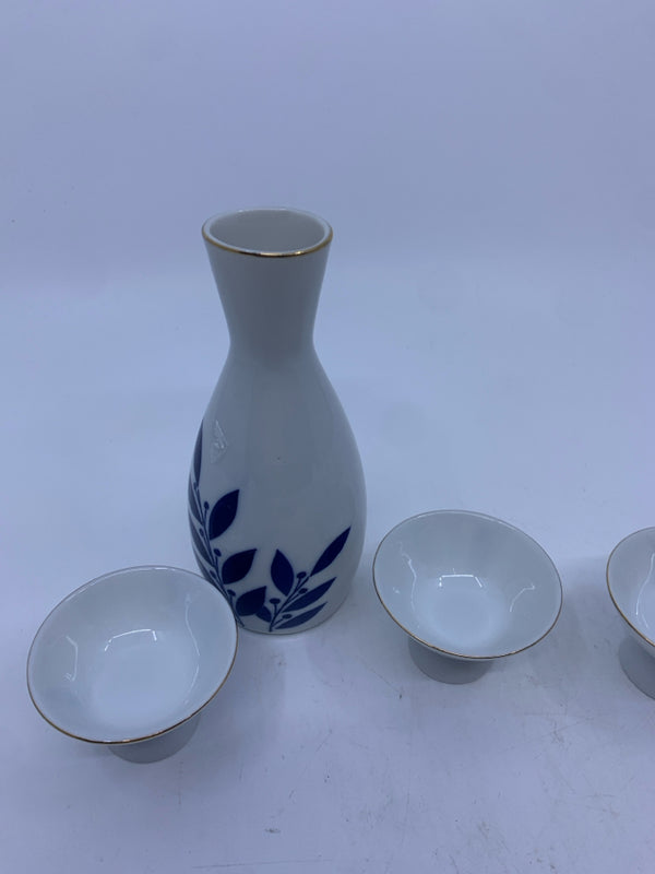 5PC SAKE SET 4 CUPS ONE DECANTER WHITE/BLUE SYMBOLS.