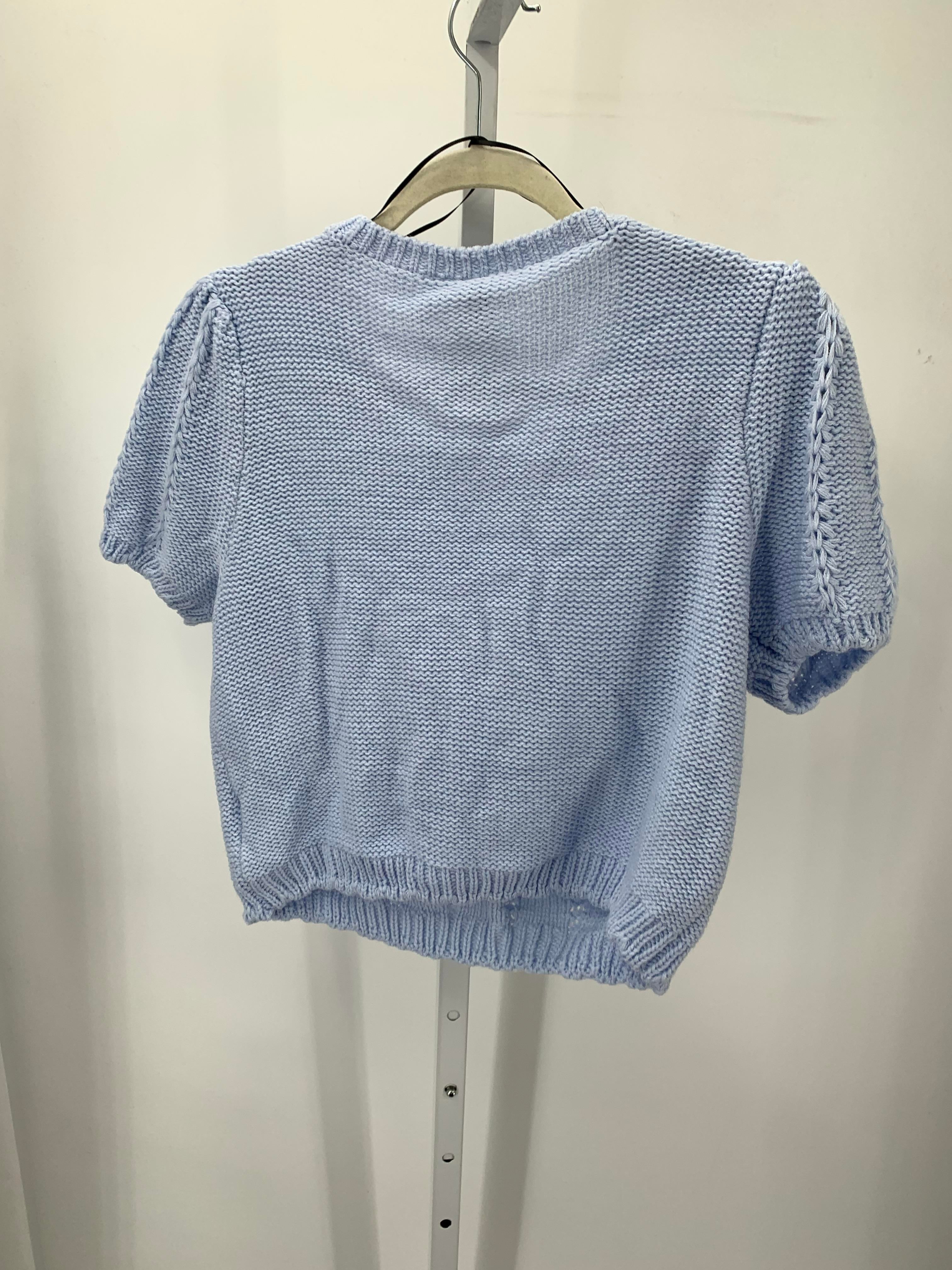 Divided Size Large Juniors Short Sleeve Sweater