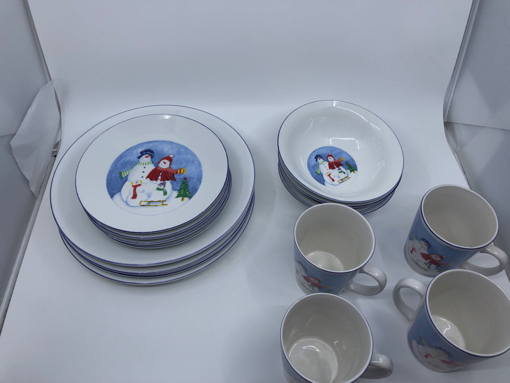 16 PC TOTALLY TODAY SNOWMAN DISH SET.