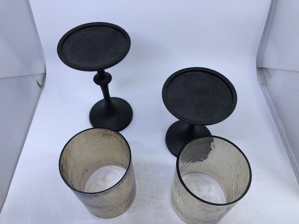 2- 2PC BROWN GLASS PILLAR CANDLE HOLDER.
