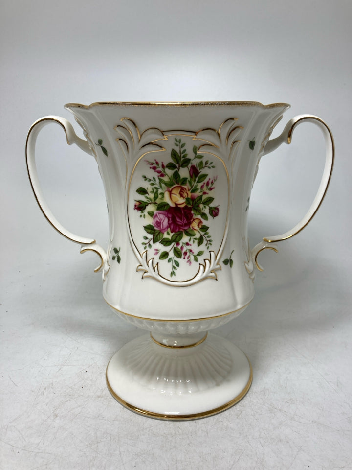 OLD COUNTRY ROSES PATTERN FOOTED URN VASE W/ HANDLES.