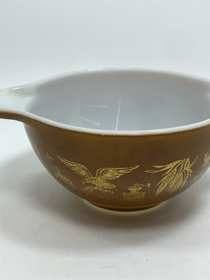 VTG PYREX EARLY AMERICA MIXING BOWL.