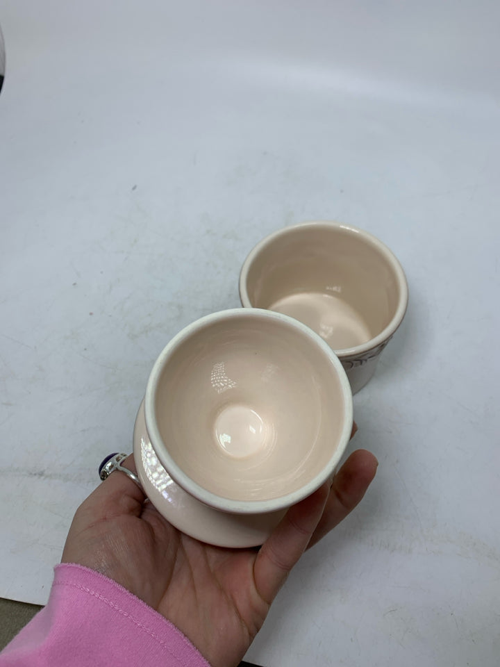 EMBOSSED SCROLL BUTTER CROCK.