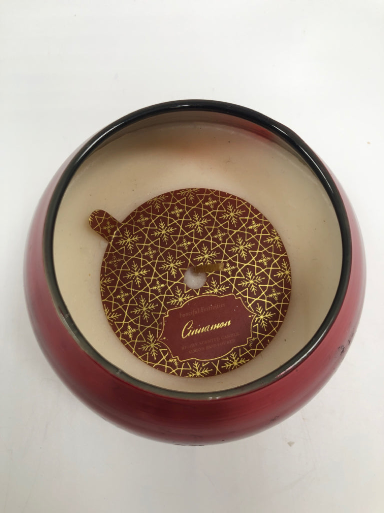CINNAMON CANDLE.