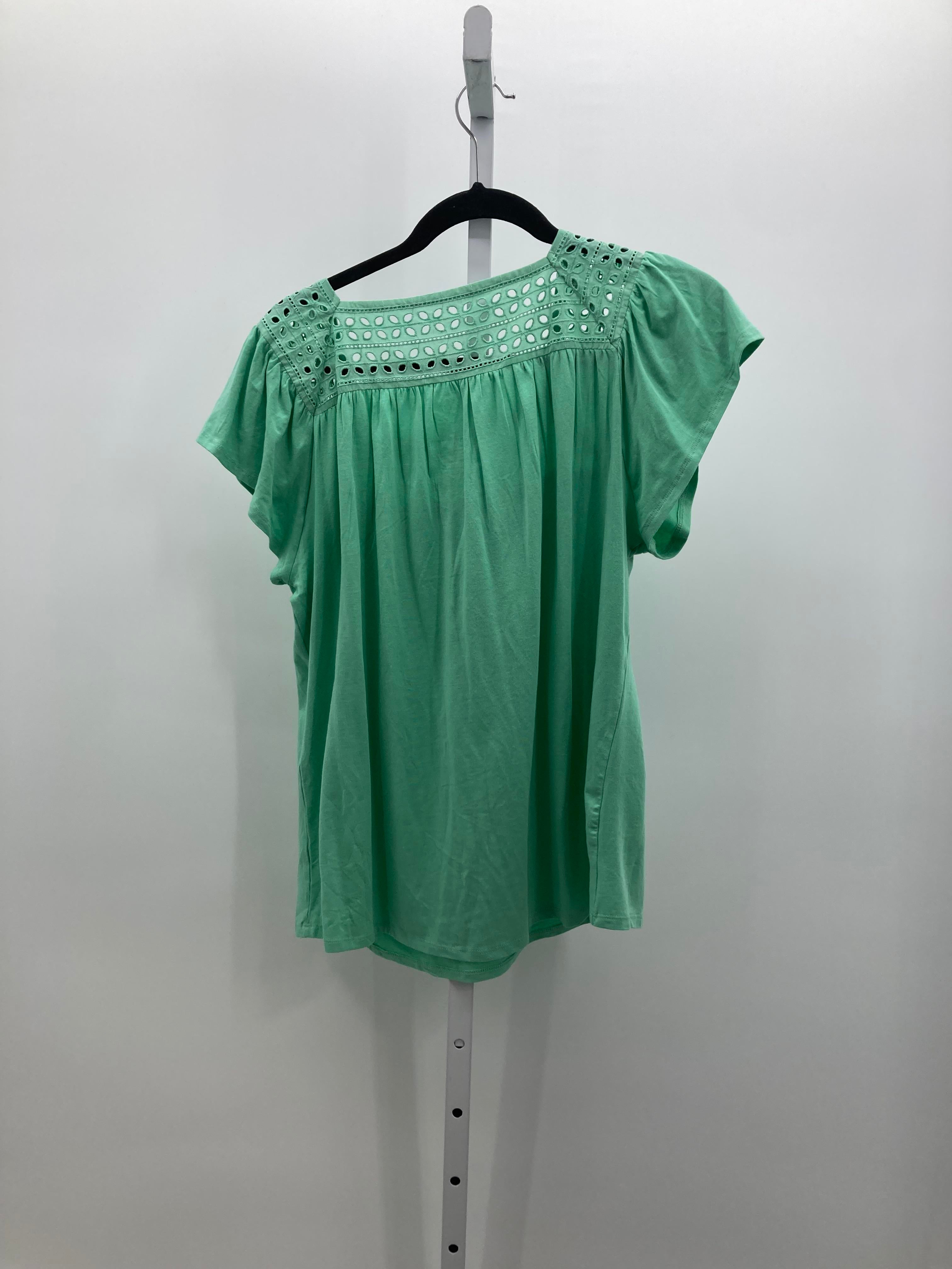 St. Johns Bay Size Large Misses Short Sleeve Shirt