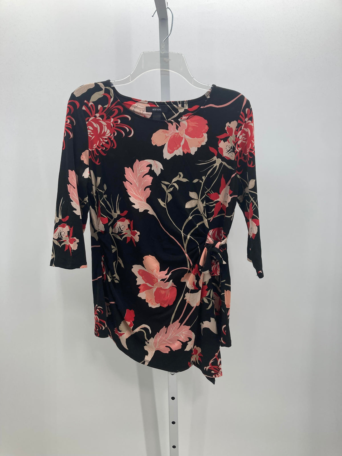 Alfani Size Medium Misses 3/4 Sleeve Shirt