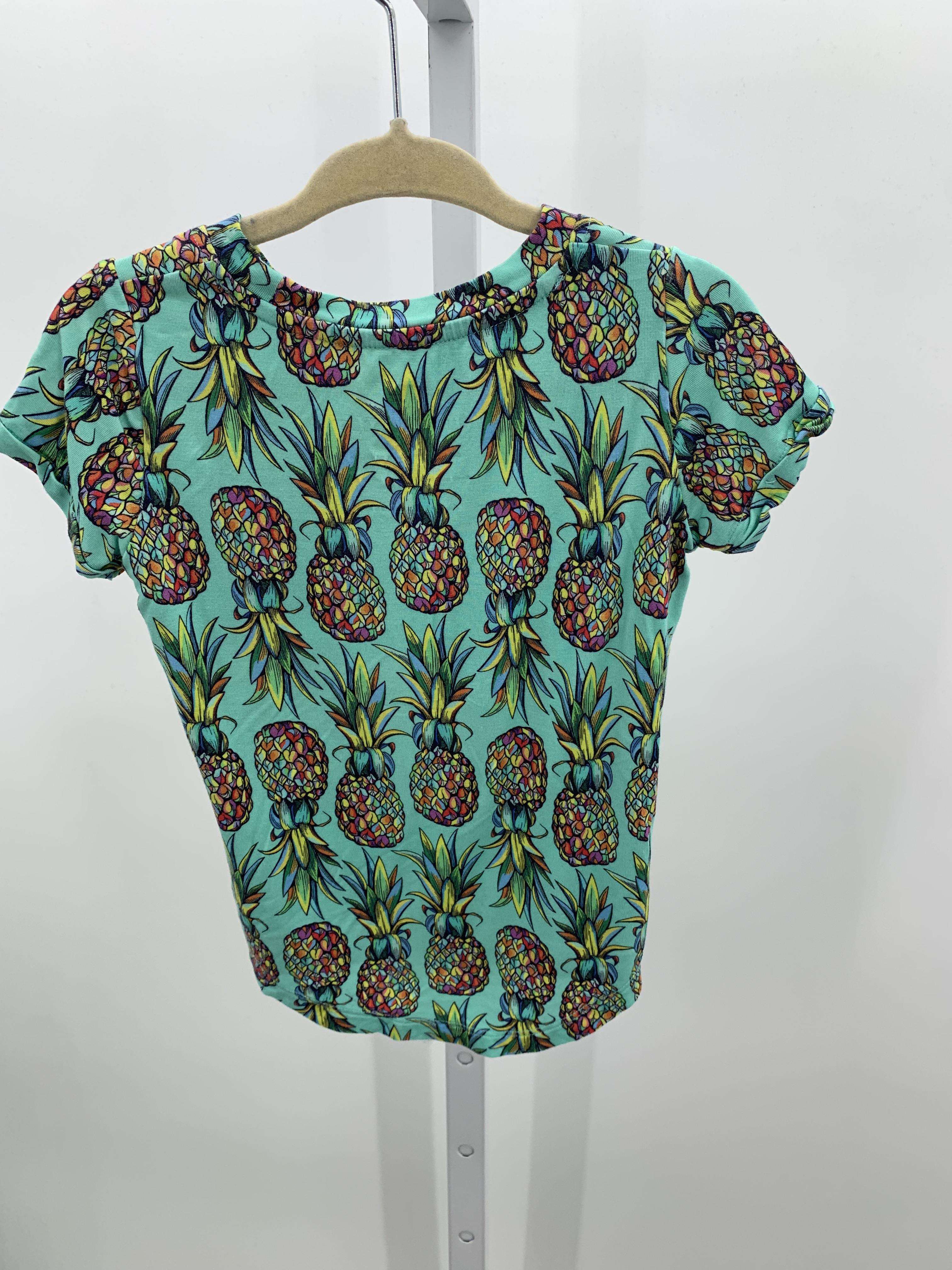 PINEAPPLES KNIT.